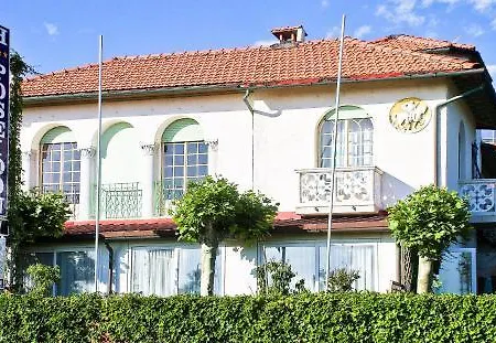 Poseidon Hotel 3*