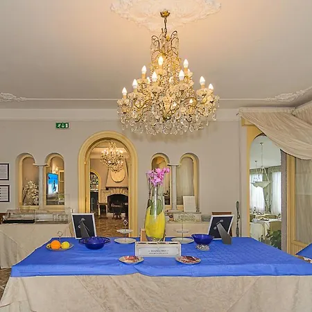 Poseidon Hotel